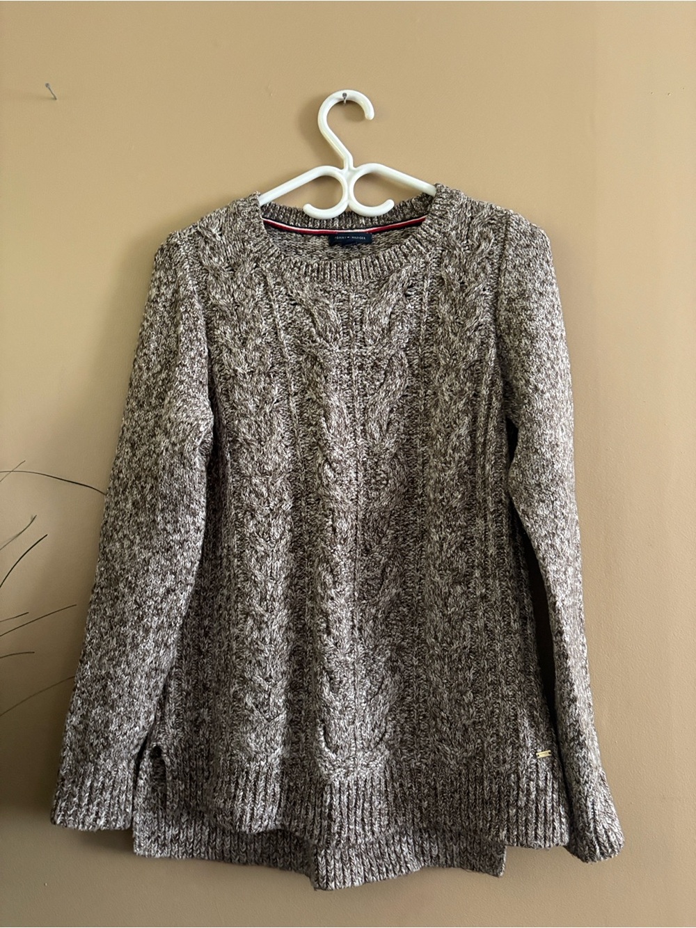 Tommy Hilfiger gray cable-knit sweater